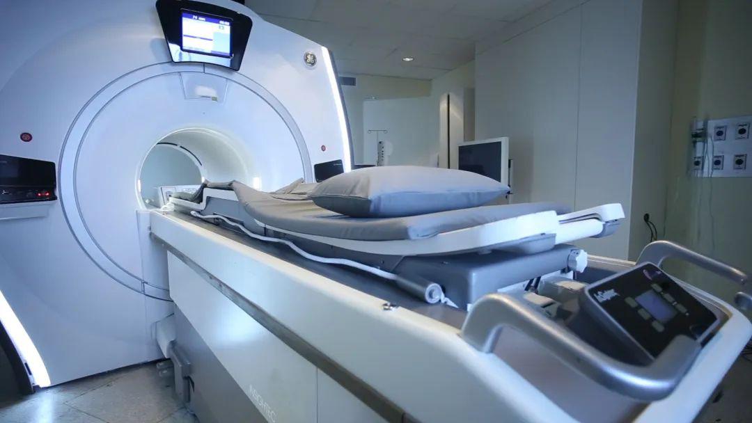 感谢医生医术精湛的锦旗,心血管科医生锦旗感谢词