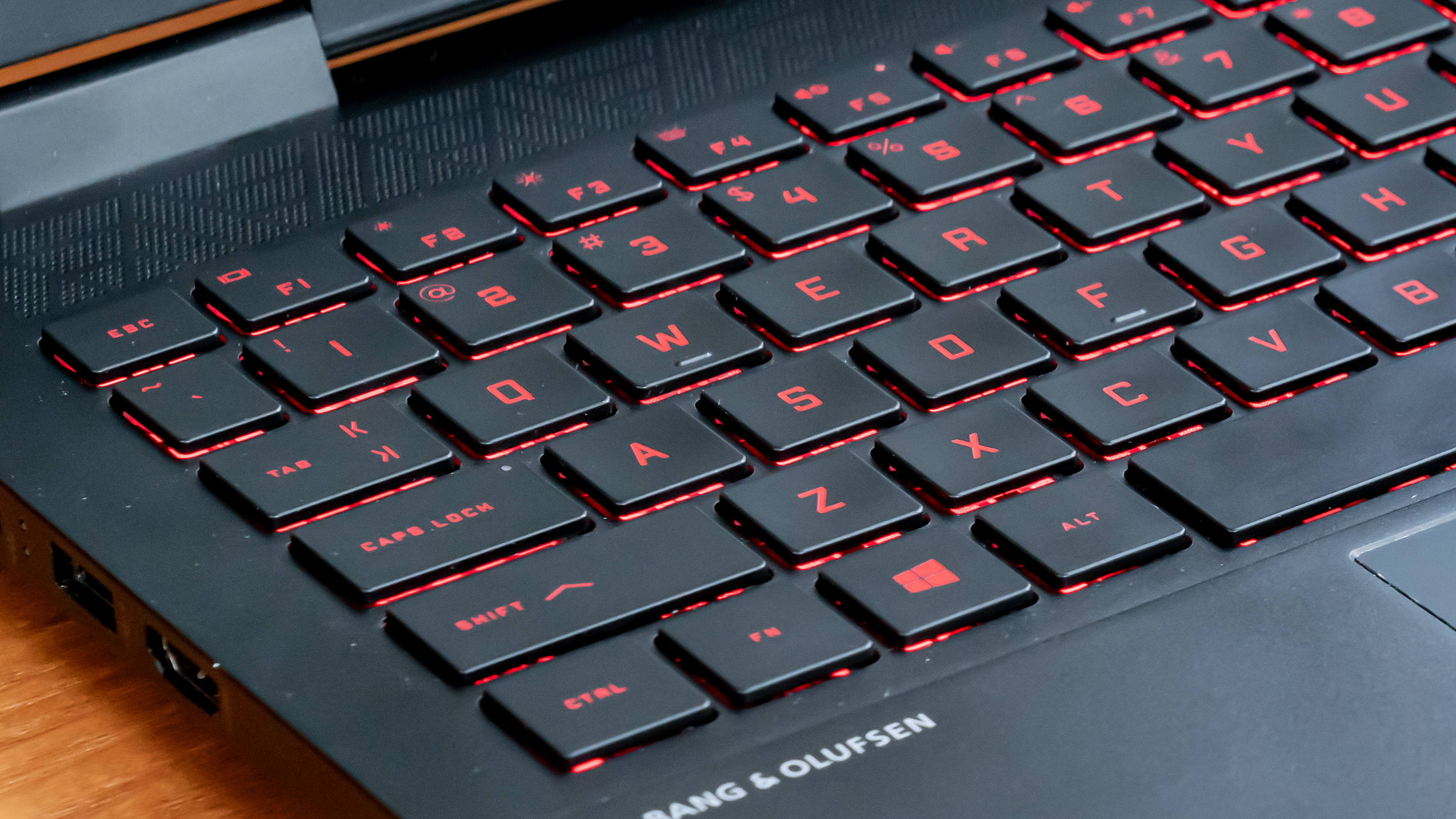 联想刃7000k和惠普台式暗影精灵6,惠普游戏本暗影精灵6新品发布会