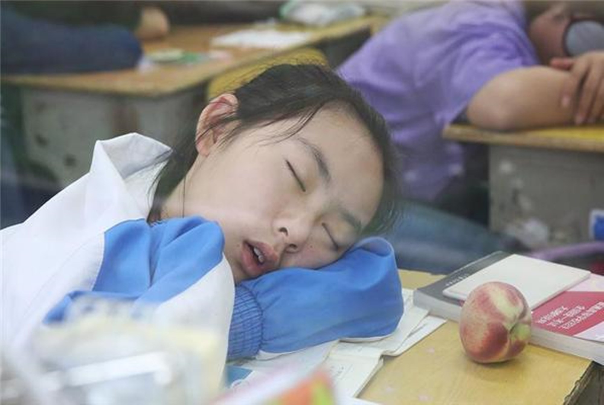 公办学校因为成绩差劝退,成绩不好被校长约谈怎么办