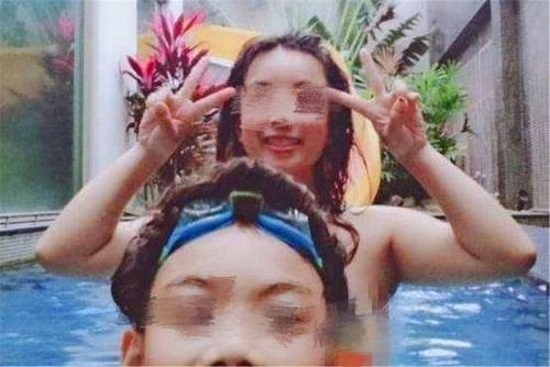 妈妈上火孩子屁股会烂么,十六个月宝宝屁股上火