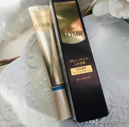 女人要想保养好皮肤吃什么最好,女人要想皮肤紧致必须力量训练