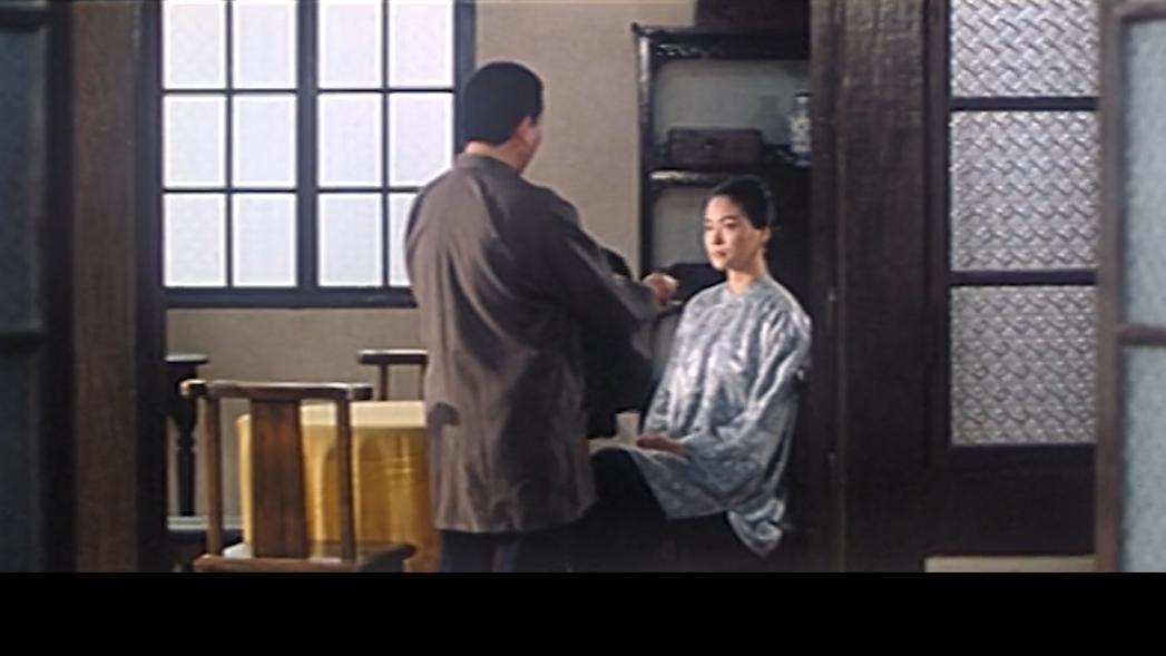 25年老电影揭露封建悲惨命运,老电影讲述旧社会女人的悲惨