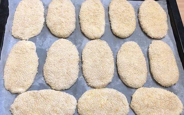 鸡内金酥香烧饼做法,高级面点师做正宗烧饼视频