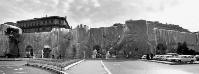 这对夫妇的设计，尺度实在是太大了！