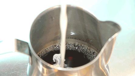 火爆全网的网红奶茶,网红火爆的奶茶店