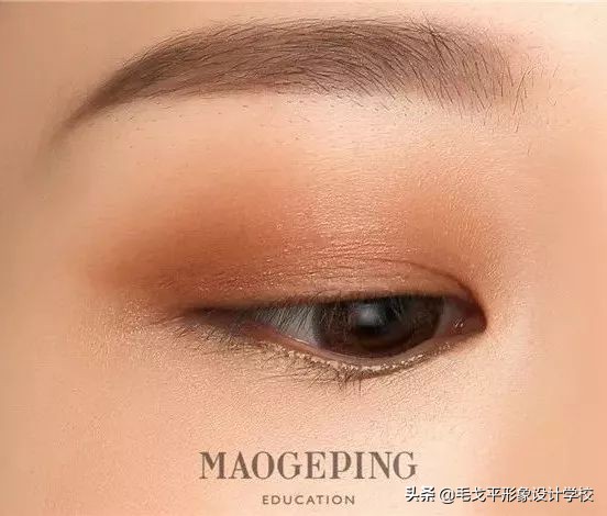 眼妆小技巧让你画出适合你的眼妆,眼妆教程手把手教你画眼妆
