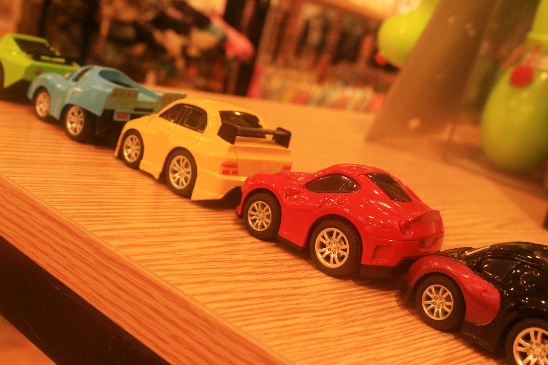 对于孩子的不合理要求家长怎么做,对孩子的无理要求一再妥协的父母