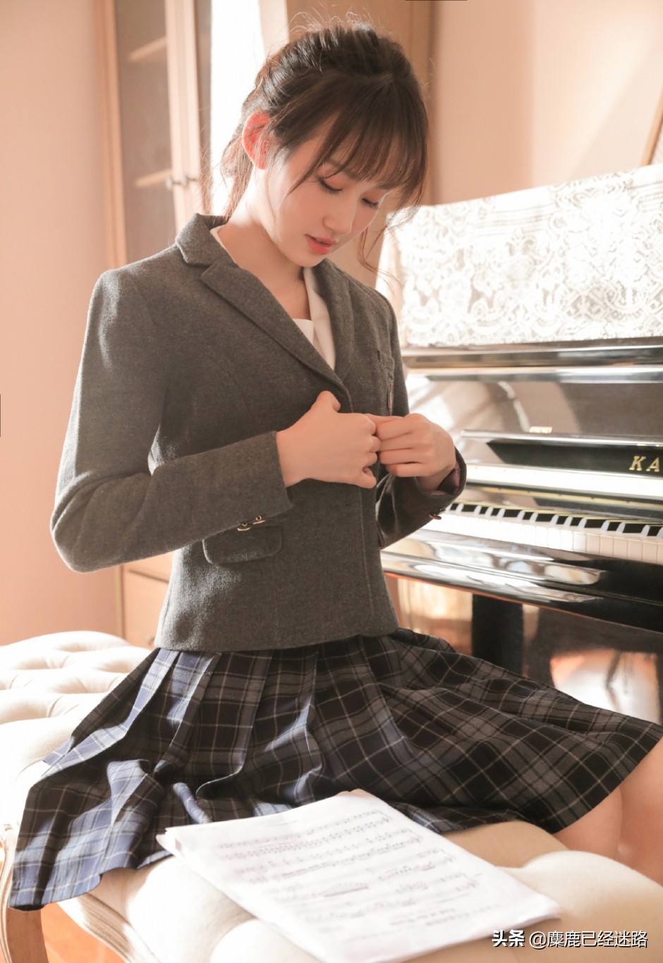 女学生学院风制服,可爱的学生制服