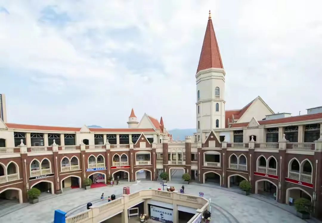 4家奥莱却缺实力运营商!福州能跑出头部玩家吗?