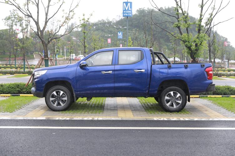 详细试驾长安凯程f70,试驾长安凯程f70自动