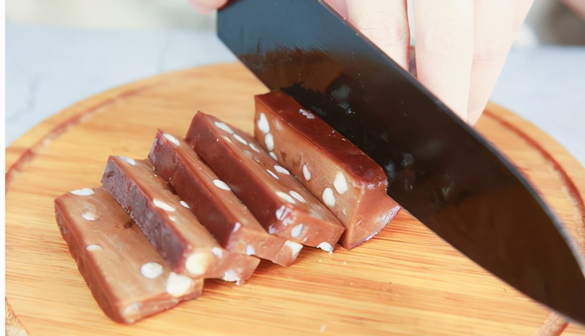 过年吃的小零食简单又方便,学会它过年零食不用买了