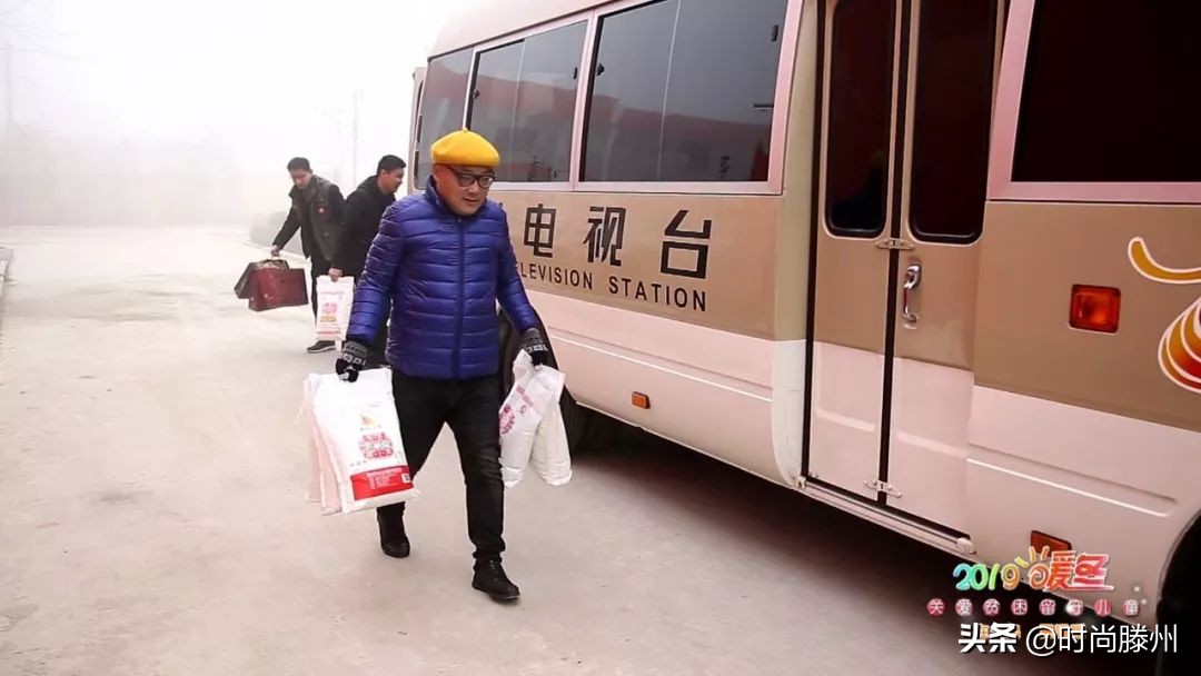 成长的路上微笑相伴,微笑向阳努力奋斗