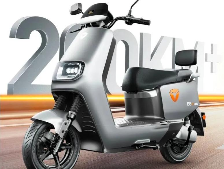 支持快充续航200km电动摩托车,续航300公里最便宜的电摩推荐