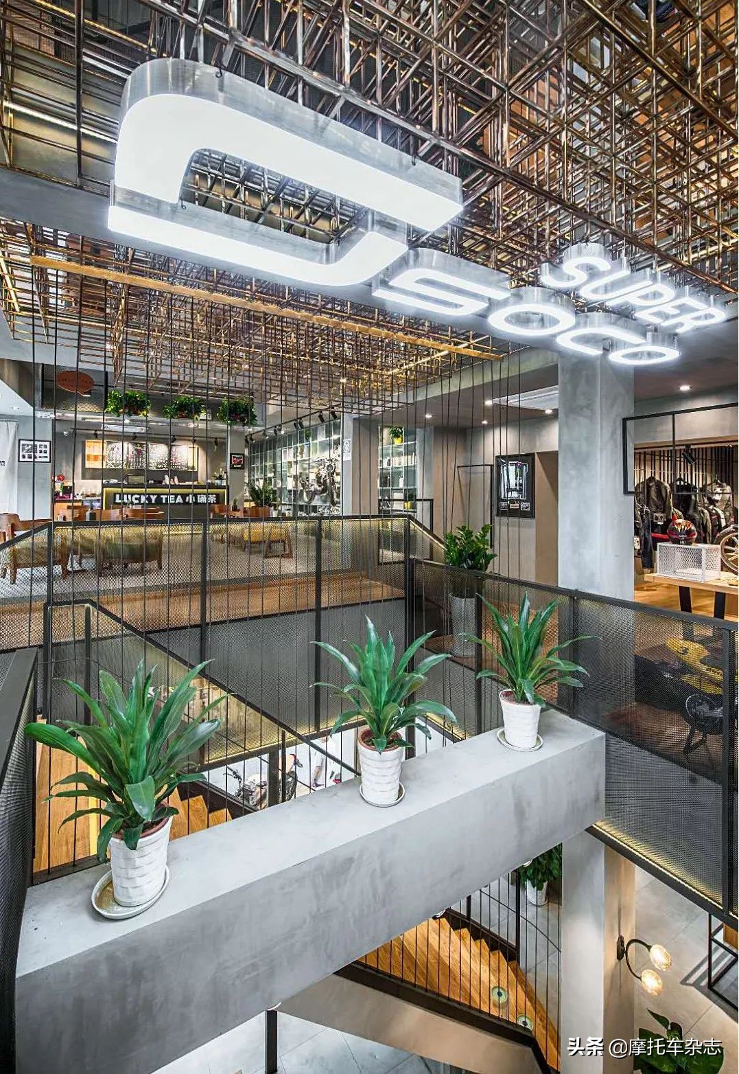 arairx7x杜卡迪碳纤维联名多少钱,杜卡迪电动车最新款