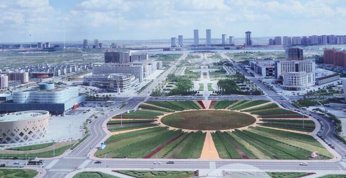 鄂尔多斯二手房成交,鄂尔多斯房价暴跌是几年前