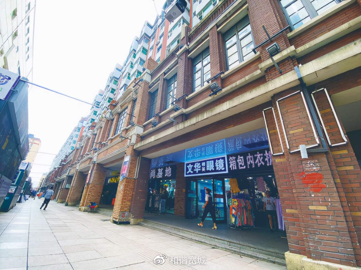 长春百年长江路步行街,长春晚报视频