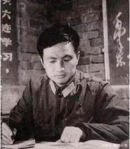 任正非谈柳传志的创业,柳传志马云企业家视频