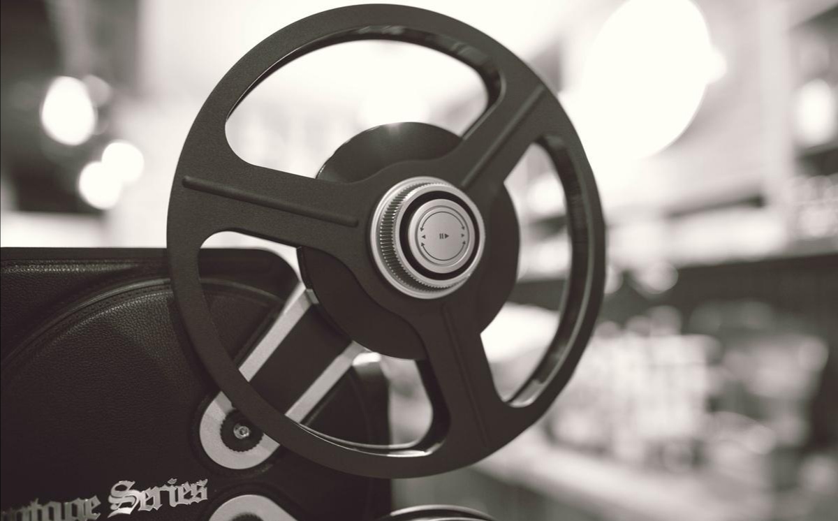 瞬间提升客厅格调，电影1895电影机体验