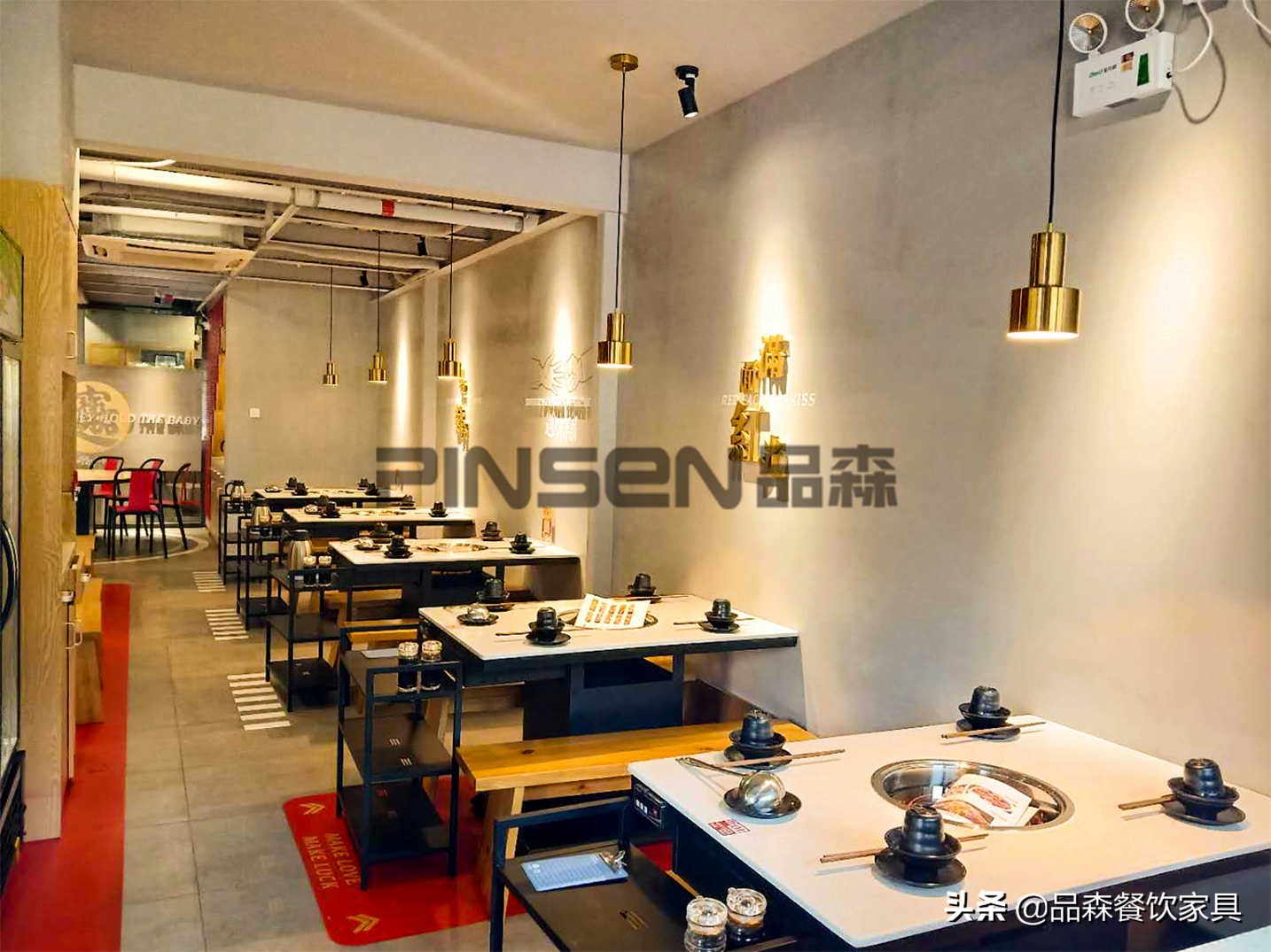 30个平方火锅店桌子怎么选,开火锅店灶应该怎么选
