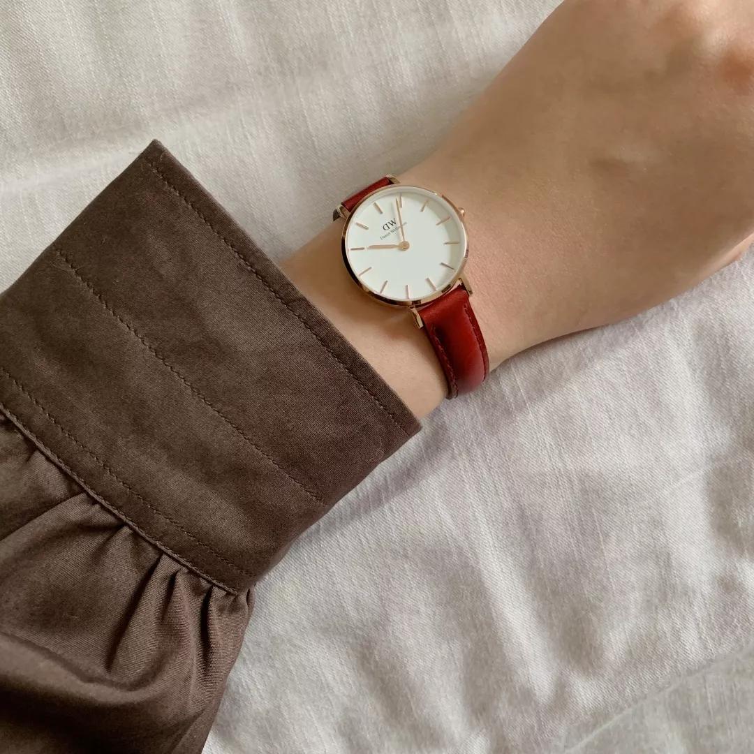 红色分享,红色系单品穿搭技巧变身活力少女