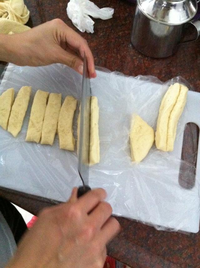 香酥大油条家庭做法不用膨松剂,无酵母粉小油条香酥蓬松的做法