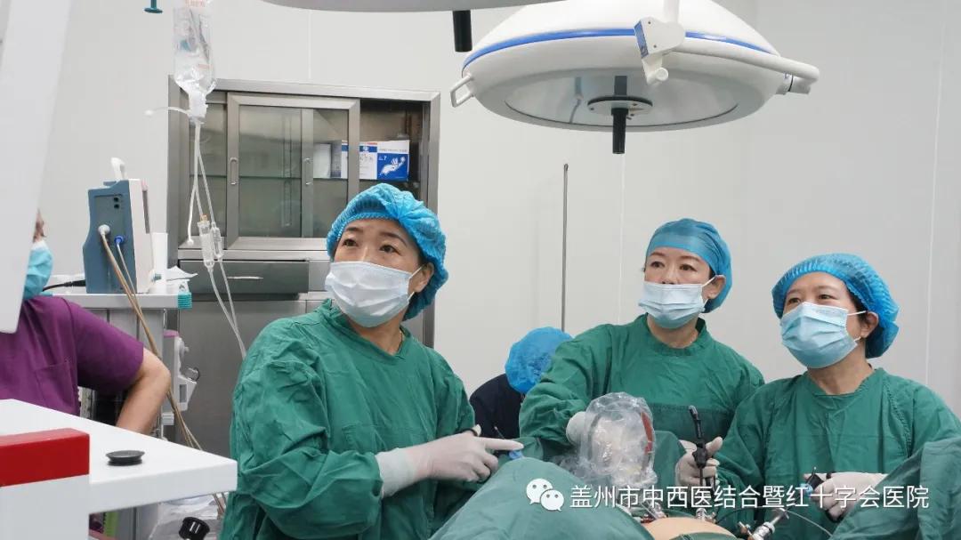 大石桥中心医院卵巢囊肿微创术,腹腔镜下卵巢黄体切除术