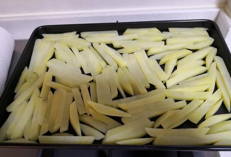 自己在家炸薯条怎么操作,教你在家炸薯条干净卫生又好吃