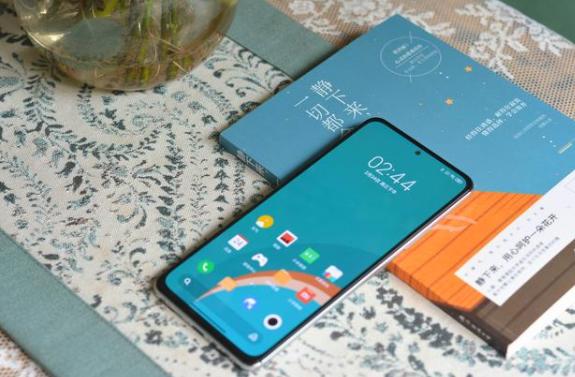 红米品控对比vivooppo,oppo手机和红米手机哪个品控好