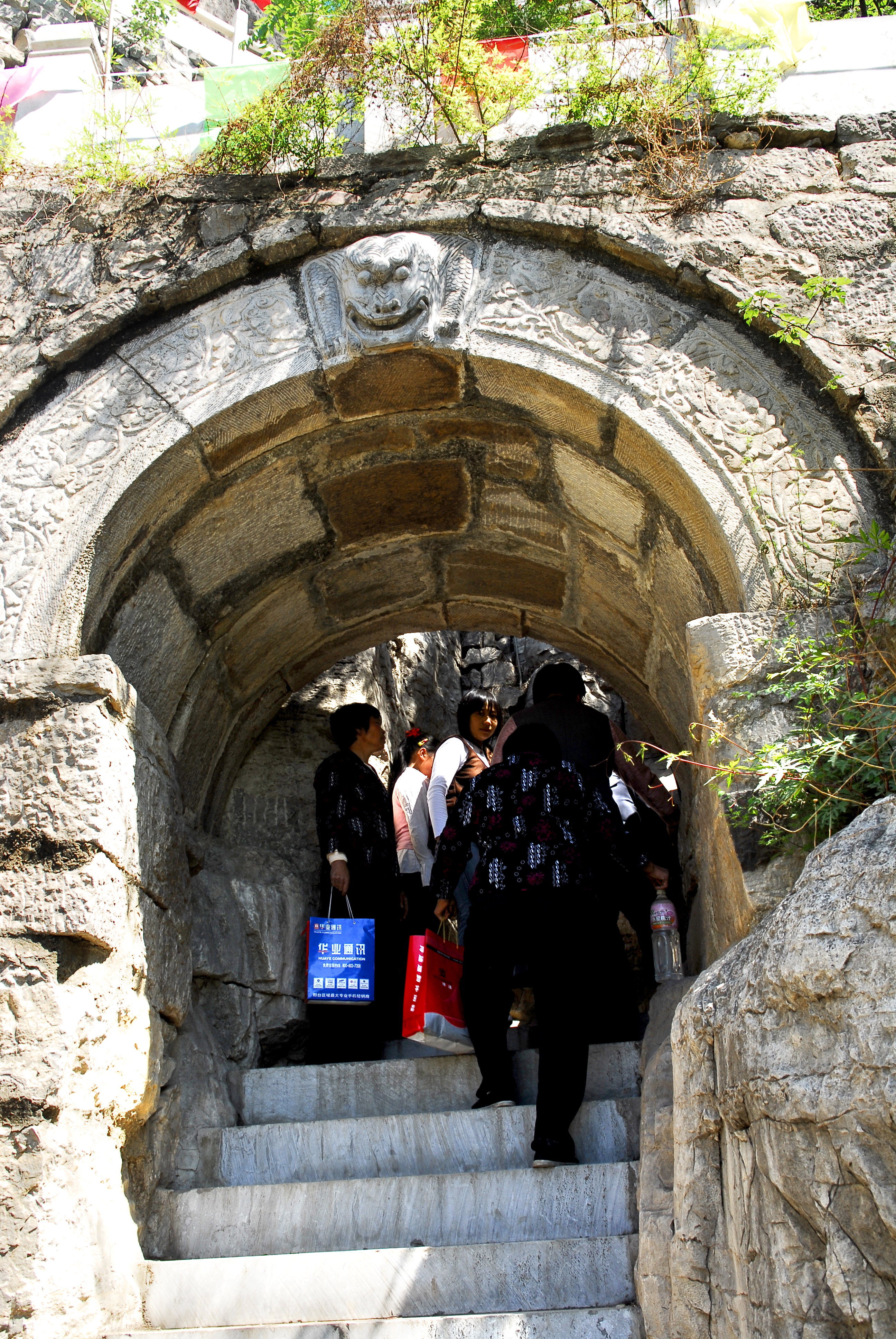 伯夷叔齐饿死的首阳山在今哪里,封神榜伯夷叔齐