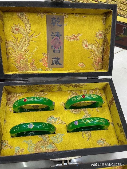 最便宜的翡翠手镯品种,绿货捡漏翡翠手镯