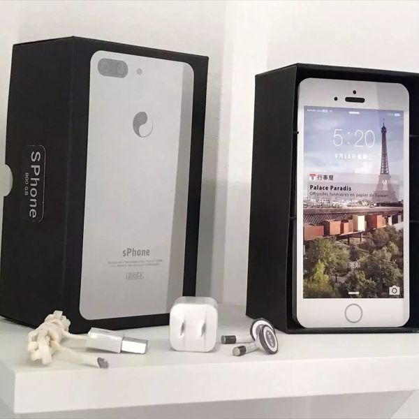 中国人烧给死人的纸扎,登上巴黎设计周,还被法国的博物馆收藏。