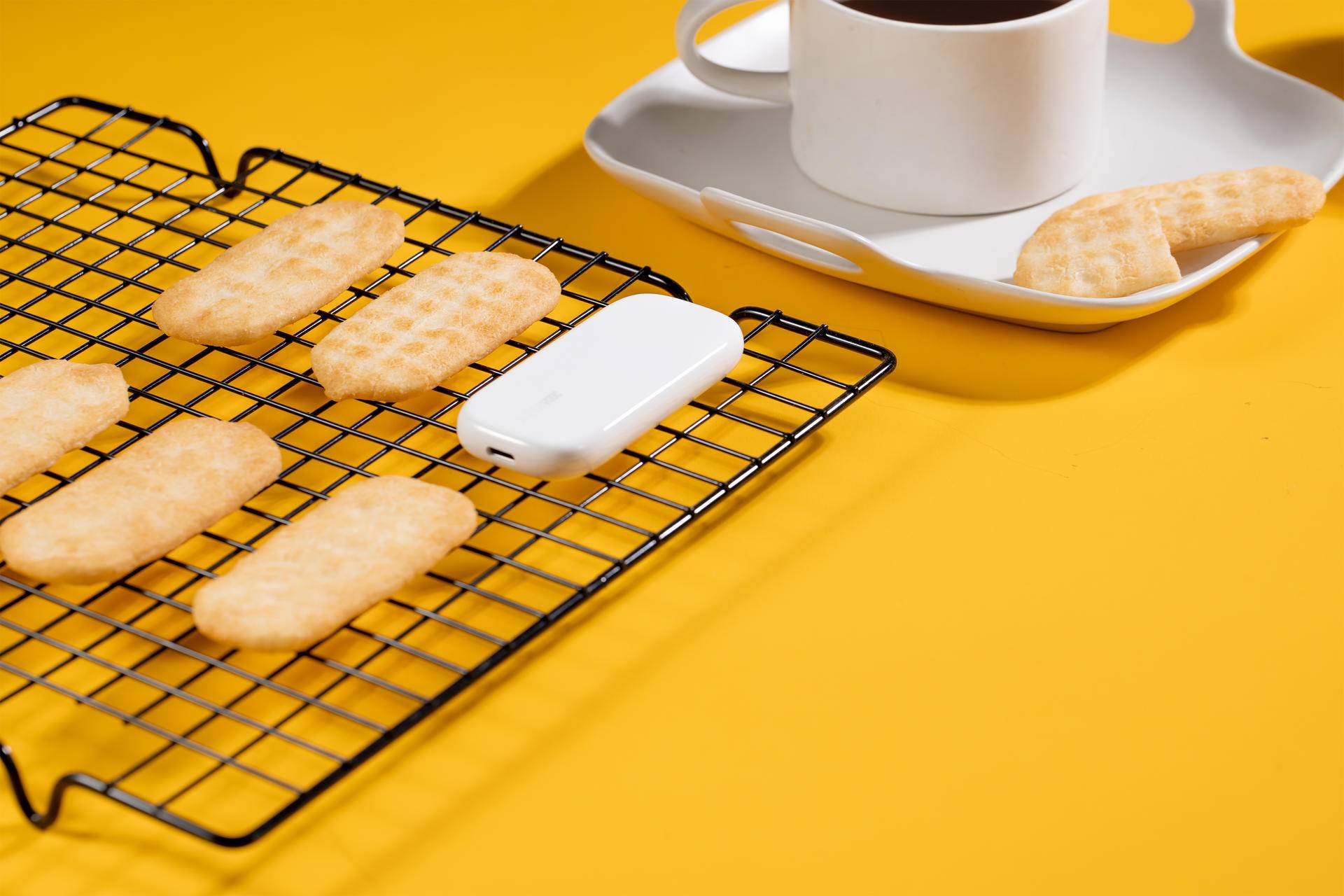 oppo超级闪充充电器80w超长,oppo新一代50w超闪饼干充电器