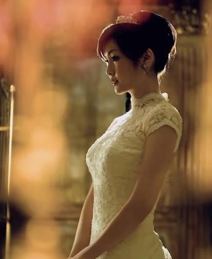 没有新郎拍婚纱照,吴尊婚纱照