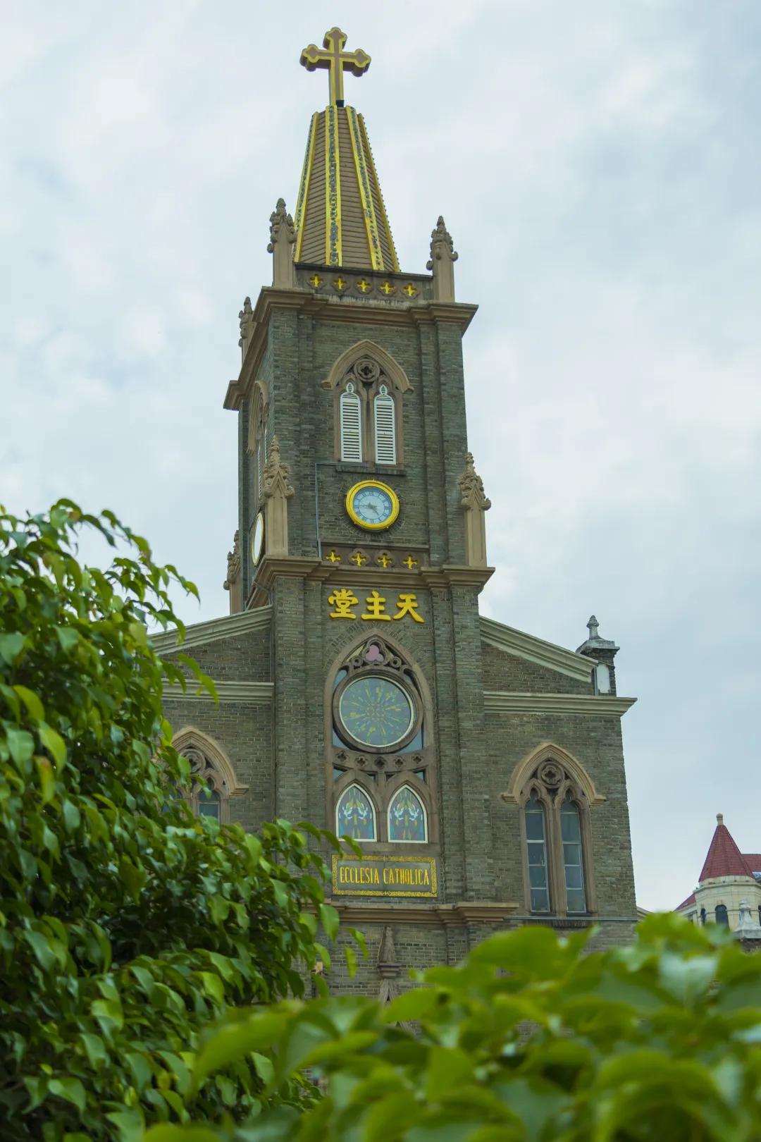 谱写哥特式交响乐!承包了福州一半以上婚纱照的外景就是TA