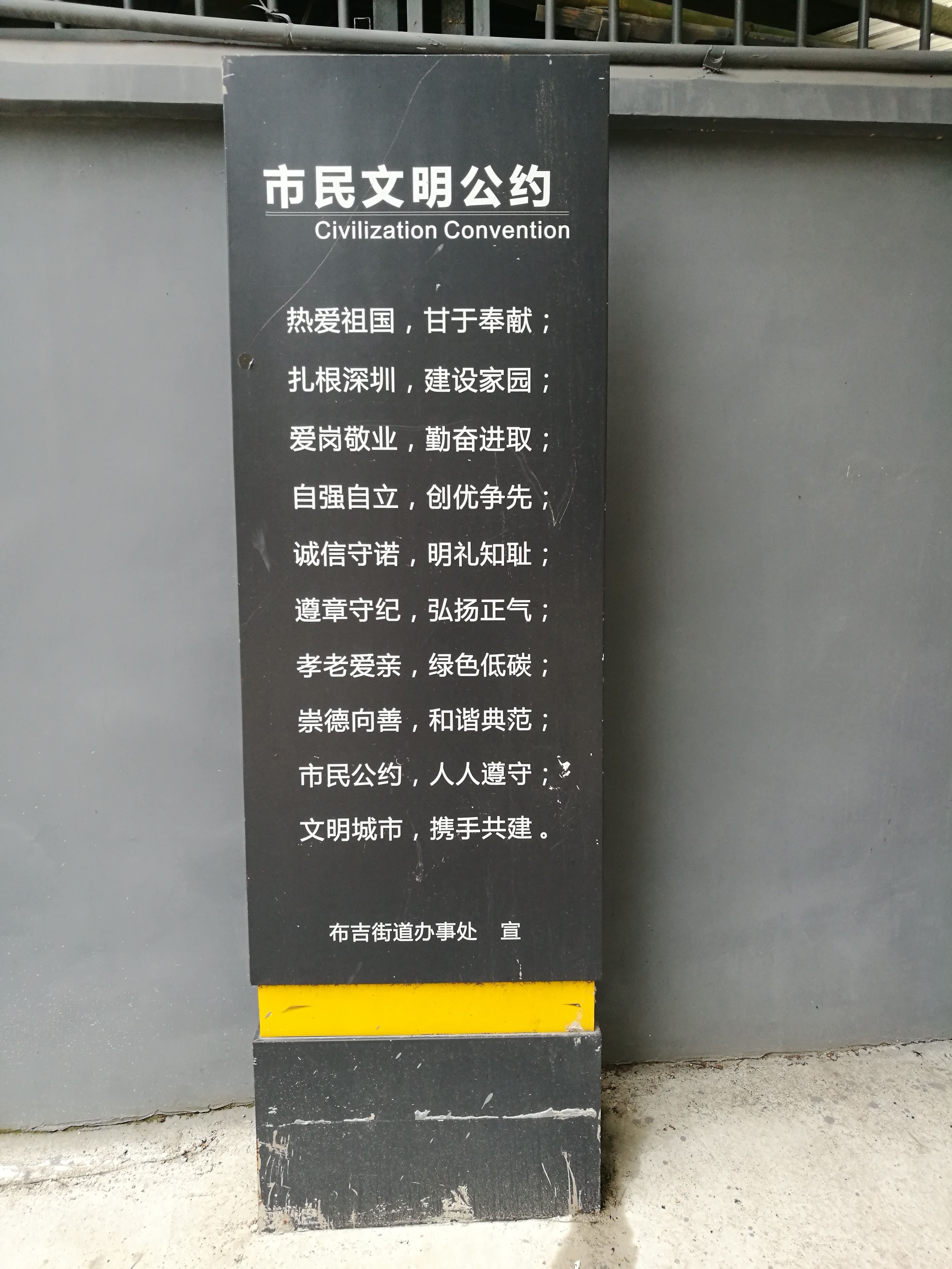 平安夜偶遇第一场雪,平安夜偶遇生日