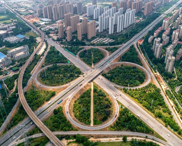 从农村走到一线城市生活要多少年,从农村走出来的人都过得怎么样了