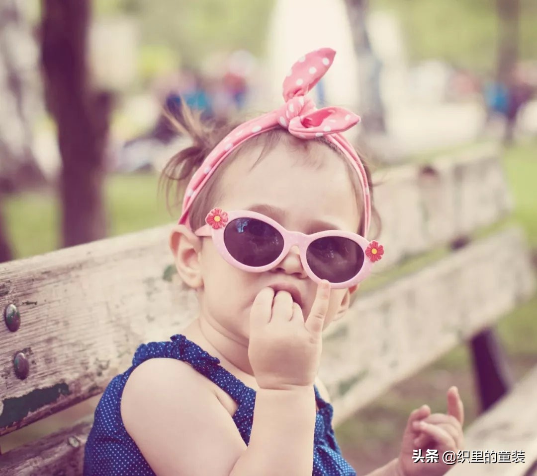 怎样选择童装又好又经济,童装到底是跑量的好还是精品好