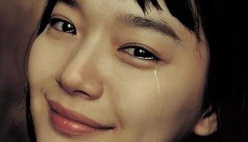 我被她感动了,我被感动到了