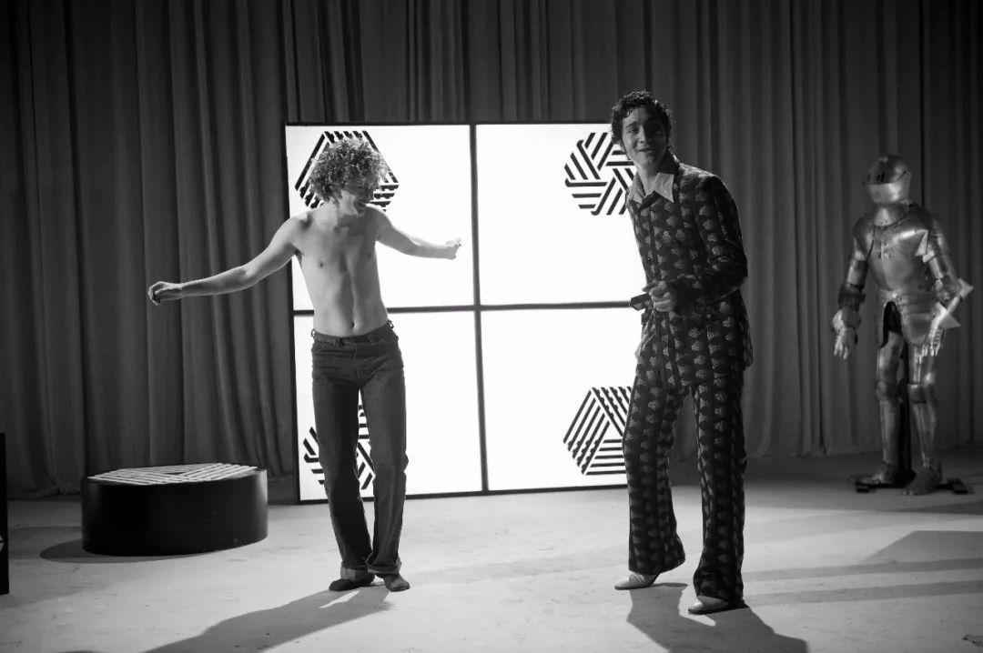 *欲情**疯狂、*社会反**,他美得像梦露却杀人无数