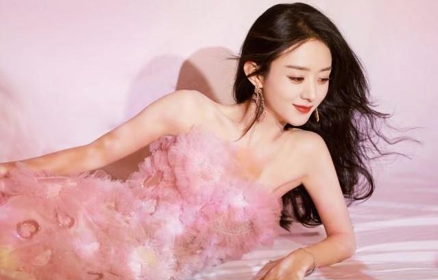 赵丽颖甜美而更坚强,赵丽颖美得让人心痛