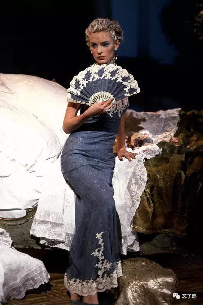 坎普破风系列,坎普风艺术