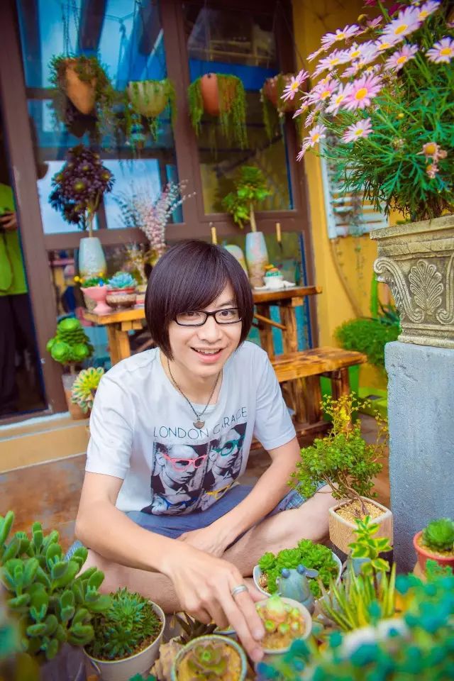 澶氳倝澶х浜屾湪,澶氳倝杈句汉浜屾湪