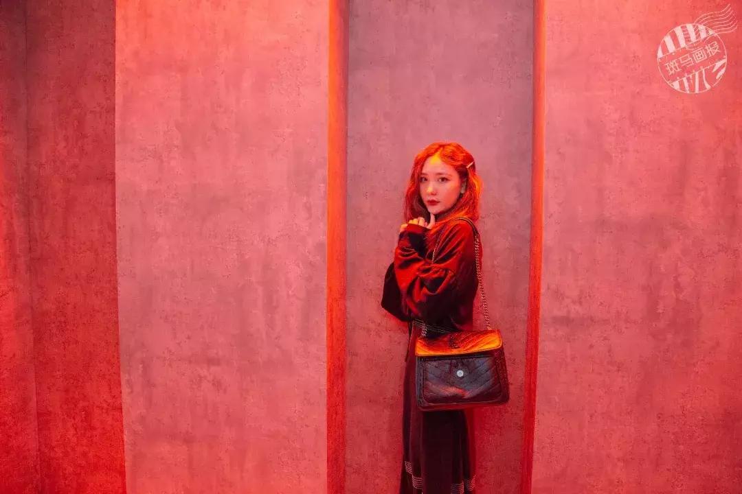 ysl在香港开了家美妆快闪酒店,ysl在上海哪里