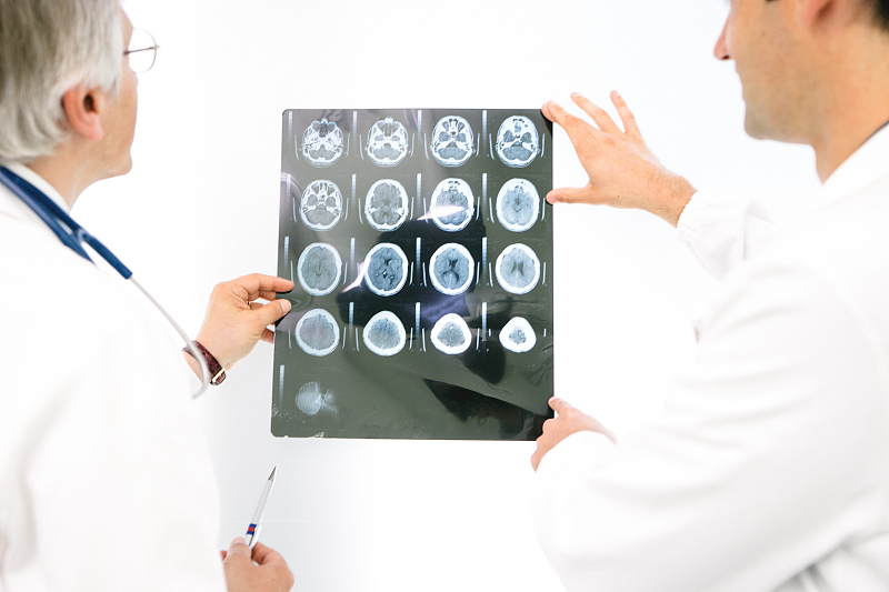 70岁老人经常头晕,竟确诊急性脑梗,医生:经常头晕警惕这些病