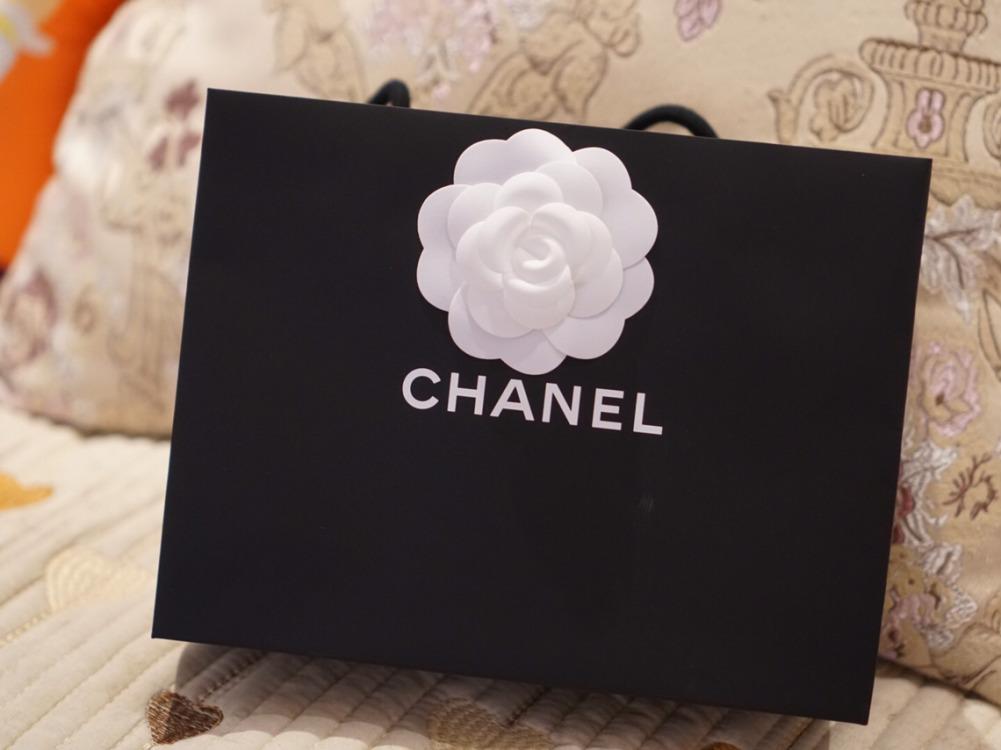 不用真珍珠的奢侈品,无需驰名货真价实