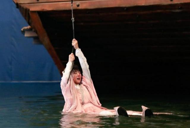 赵丽颖演活了每一个角色,赵丽颖破茧化蝶视频