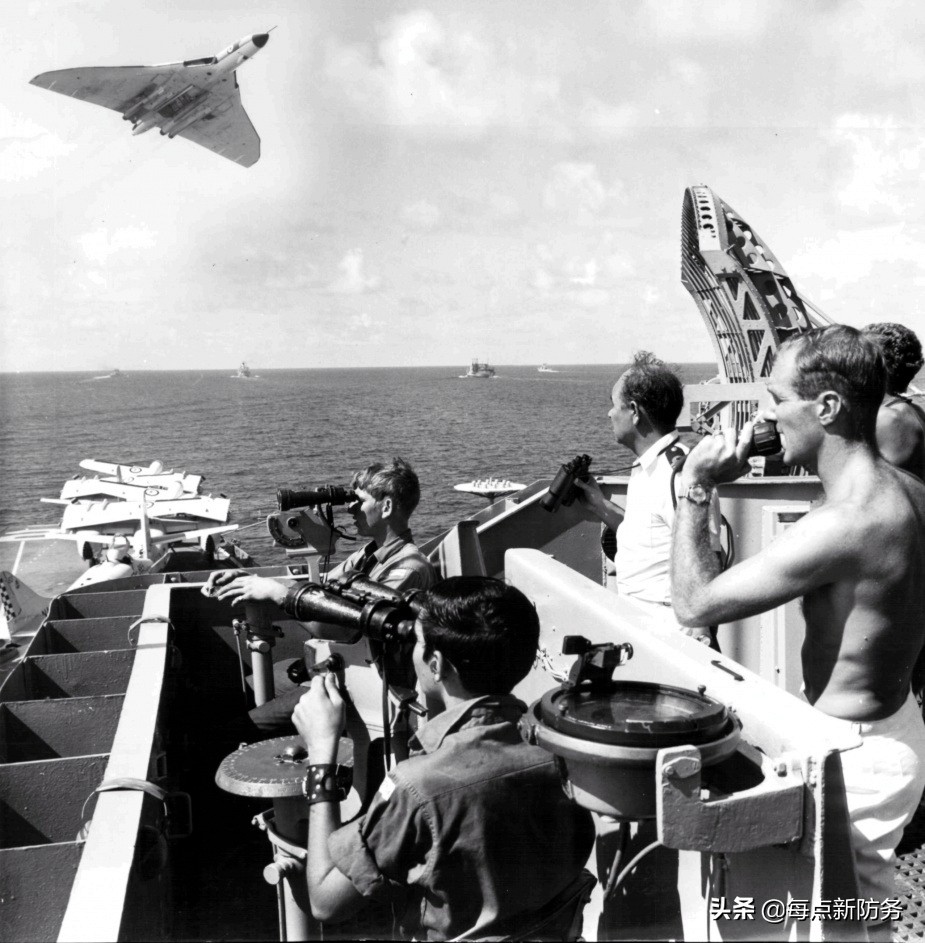 中国买“墨尔本号航母”无人阻拦:澳海军急于出售,老美压根不管