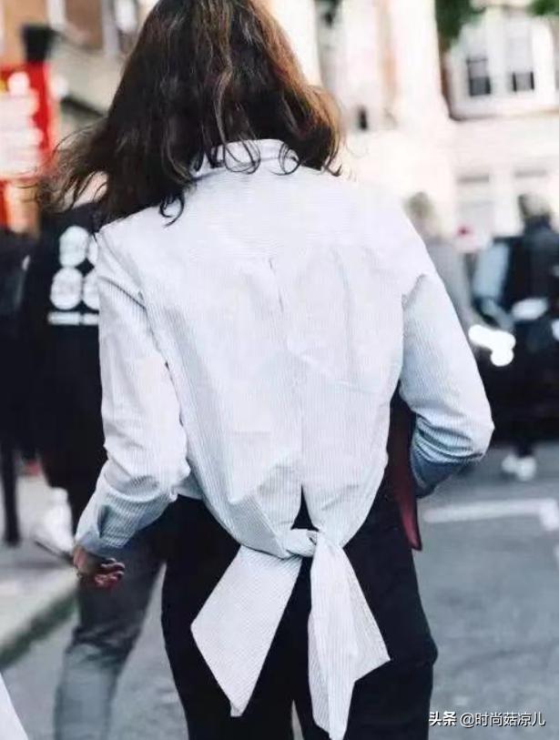 大蝴蝶结怎么搭配好看图片,细跟蝴蝶结穿衣搭配