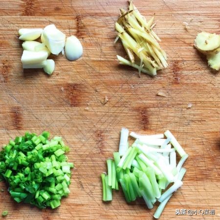 吃不胖的鱼头做法,吃不胖鱼头