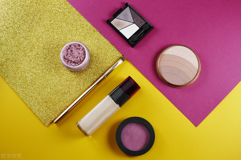 一支口红卖“19元”，17天净赚370万，这个点子你该借鉴一下